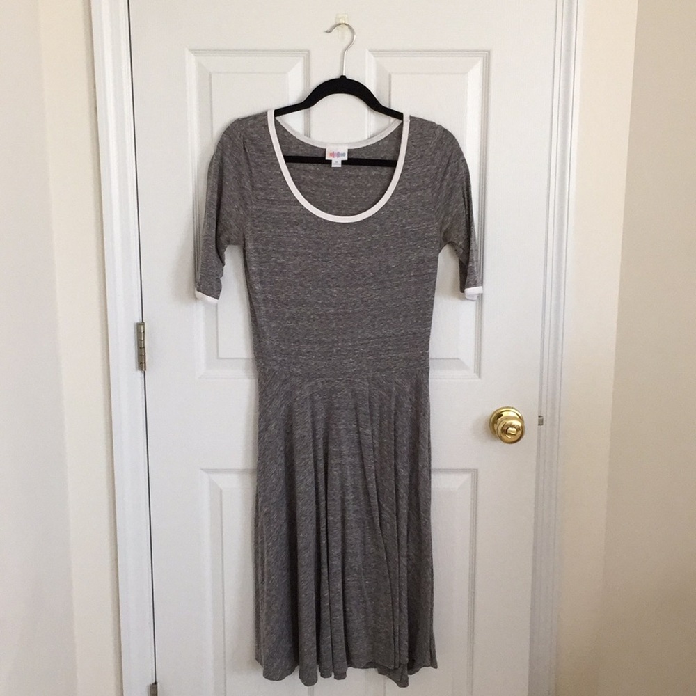 Lularoe Nicole size Medium